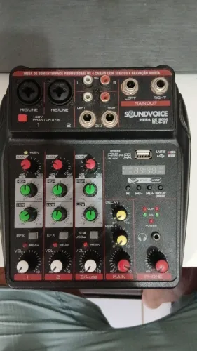 Mesa de som Soundvoice
