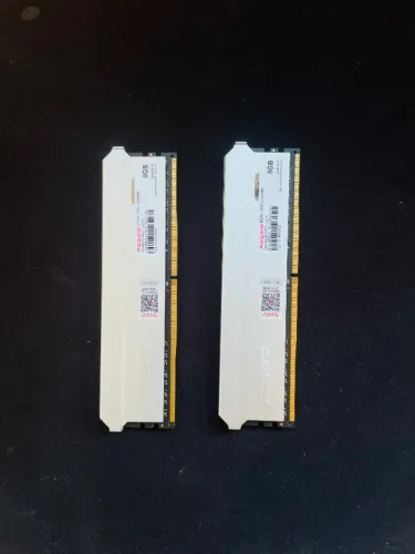 Memória RAM Asgard 16GB (2x8GB) 3200MHz DDR4 - Excelente estado