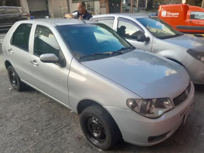 Fiat Palio 1.0 Cel. Econ./italia F.flex 8V 4P 2012