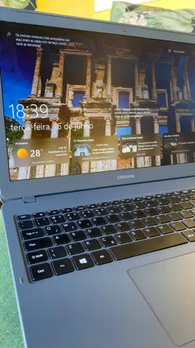 Notebook Samsung Expert NP350XAA 15.6 Celeron 4GB HD 500GB