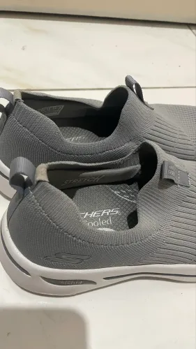 Tênis Feminino (Skechers Original) SEMI NOVO