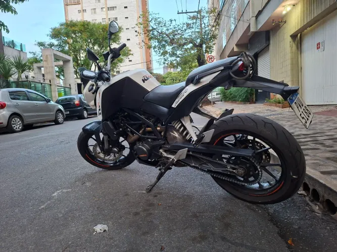 KTM Duke 200 (2015) - 89.400 km - Revisão Completa Feita Agora!