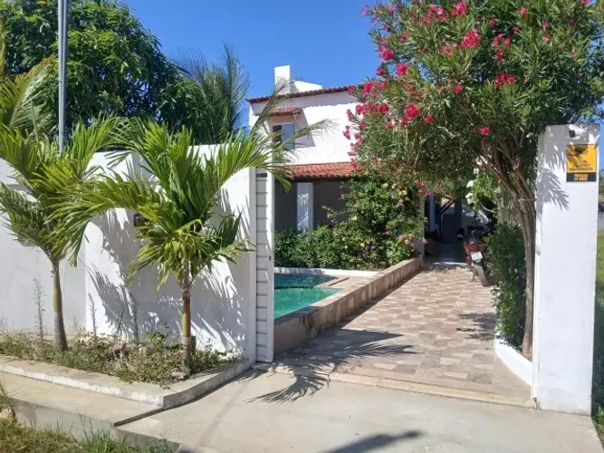 Casa com piscina para alugar temporada na praia da caueira