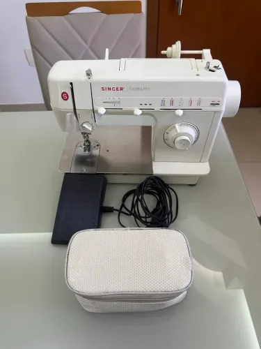 Máquina Costura Singer  Facilita Pro HD21