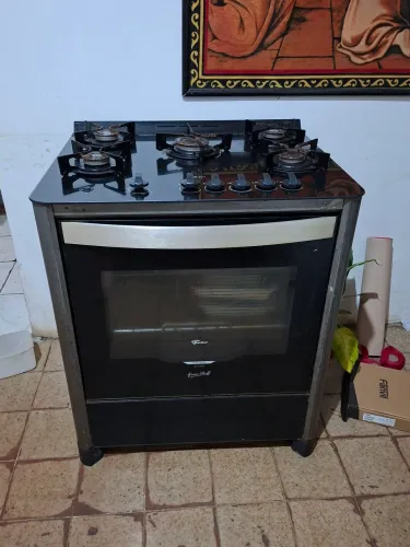 Fogão 5 Bocas Fischer Tripla Chama Gran Cheff com Grill Eletrico 220v