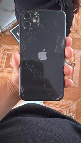 VENDO IPHONE 11