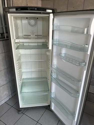 geladeira CÔNSUL seminova,342L cor inox
