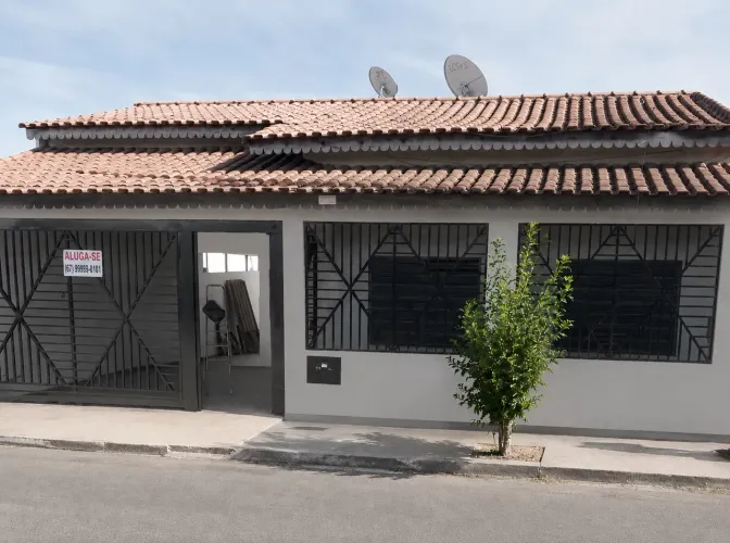 Aluga-se casa na moreninha 2