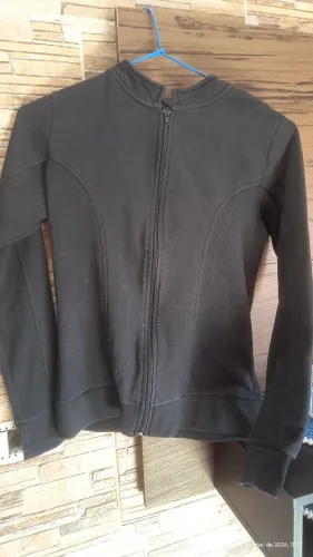 Blusa moletom com zíper tamanho M