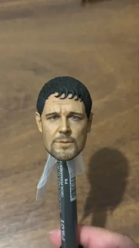 Head 1/6 Maximus Gladiador