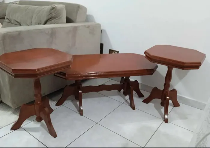 Conjunto Mesa de Centro e Canto