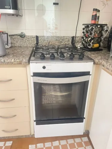 Fogão 4 bocas Brastemp