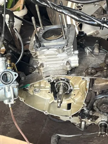 Motor aberto Suzuki intruder 125