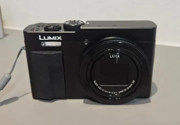 Câmera Digital Panasonic LUMIX DC-TZ99