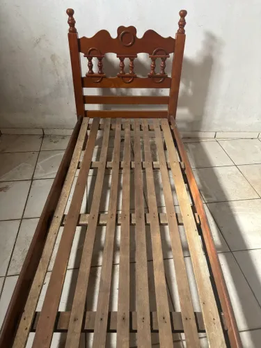 Cama solteiro madeira 