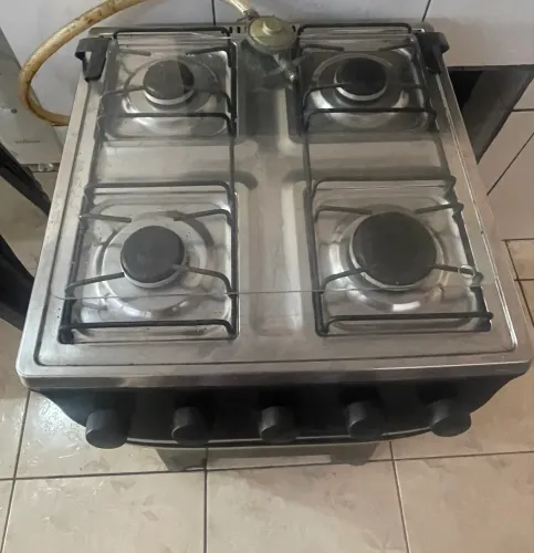 Fogão 4 bocas