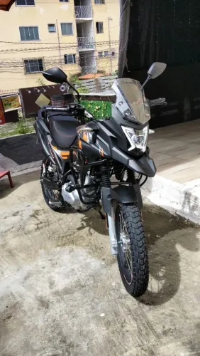 Az160 Xtreme, único dono
