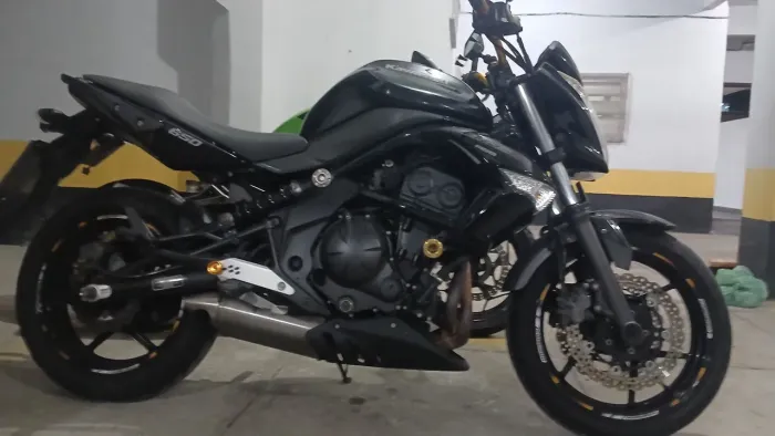 KAWASAKI 650CC ER6N VERSÃO ABS