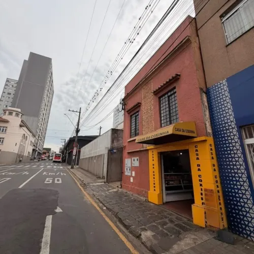 SALA COMERCIAL PARA LOCAÇÃO NO CENTRO