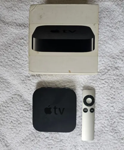 Apple TV 3a geracao A1427 com controle e caixa
