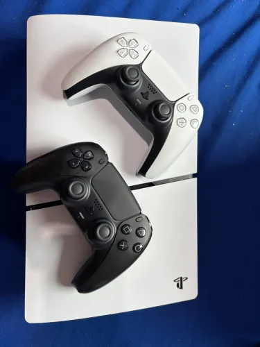 PS5 slim(1tb) impecável!