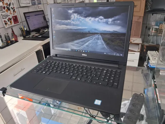 Notebook Dell Inspiron 15, Core i3, com SSD