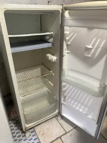 Geladeira barata
