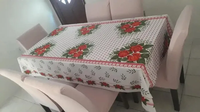 Vendo mesa vidro, 1.70x90, 6 cadeiras
