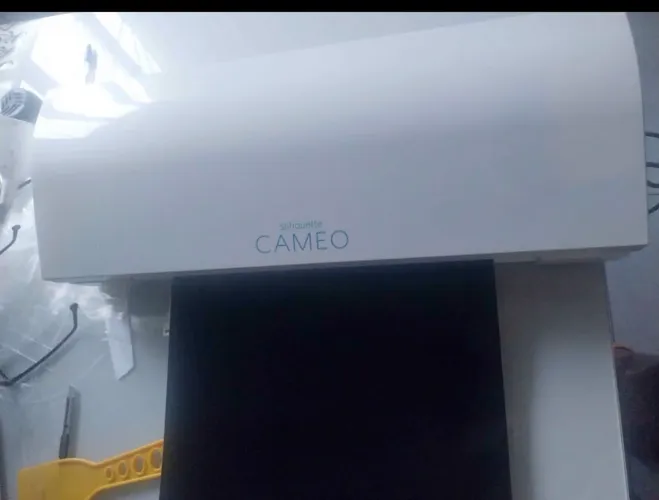 Silhouette Cameo 3 