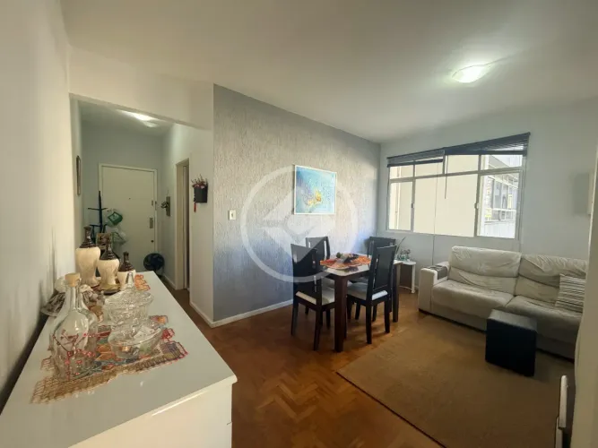 GM- APARTAMENTO 2 DORMITÓRIOS - CENTRO