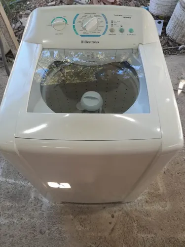 Máquina de lavar roupas eletrolux 12 kg