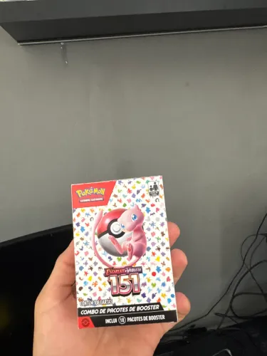 Combo de booster 151 escarlate e violeta