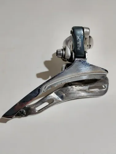 Cambio dianteiro XTR M901 
