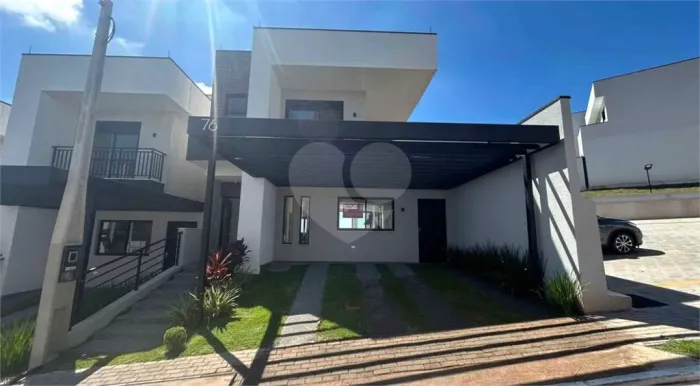 Sobrado com 4 quartos à venda em Centro - SP