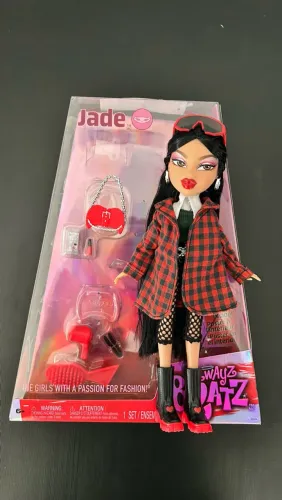 Always Bratz jade completa
