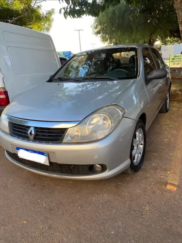 Renault Symbol Privilège Hi-flex 1.6 16V 4P 2011
