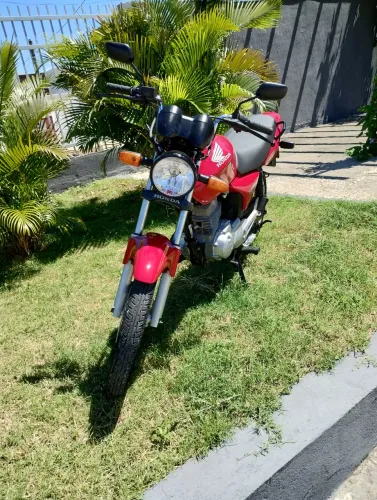 Titan 150