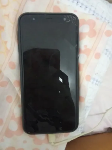 Celular J6 plus