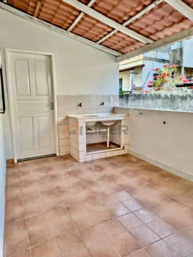 Alugo Casa no Bairro Vila Real