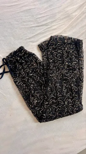 Conjunto Glam Shine - Calças de Paetês + Hot Pant Preto