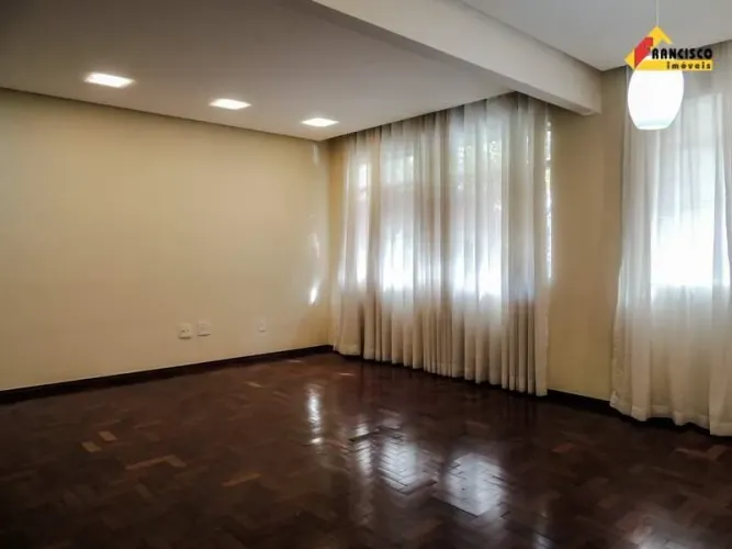 Apartamento para aluguel, 2 quartos, 1 suíte, 1 vaga, Centro - Divinópolis/MG