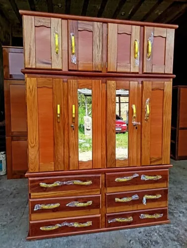 Guarda roupa de casal - lindo guarda roupa com 6 gavetas Novo!