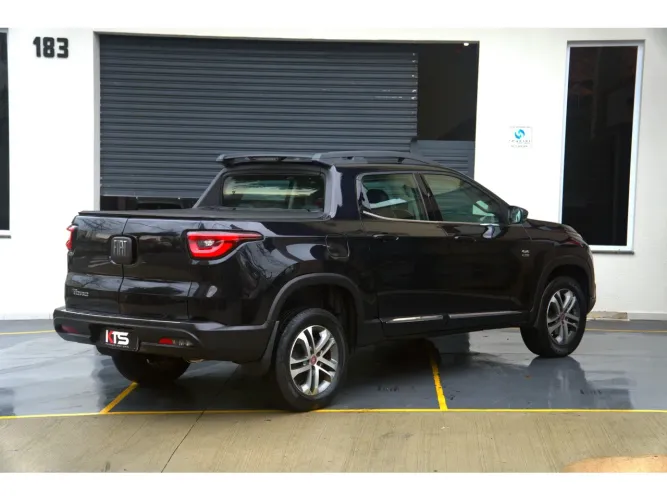 Fiat Toro Freedom 2.0 16V 4X4 TB Diesel Mec. 2017