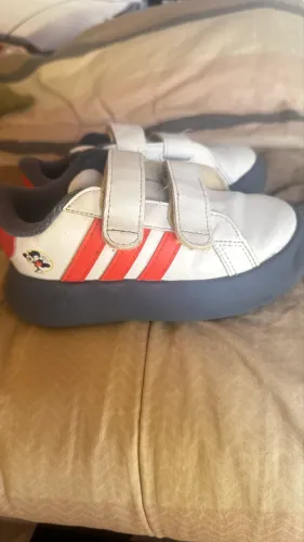 Tênis adidas grand court mickey
