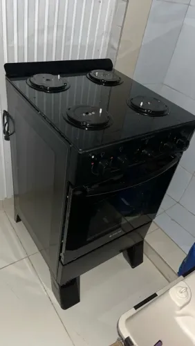 Fogão com tampo de vidro
