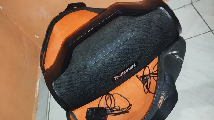 Caixinha bombox tronsmart bangmax