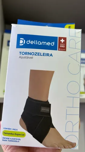 Tornozeleira ajustável