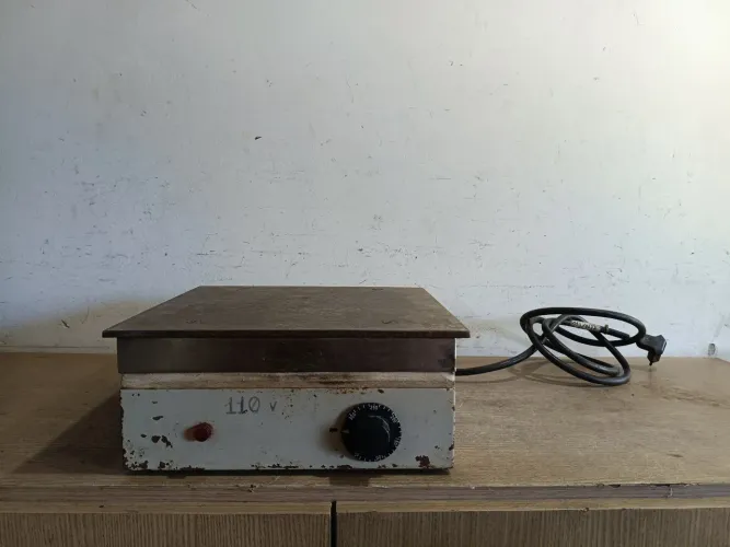 Chapa eletrica 30X30 110V