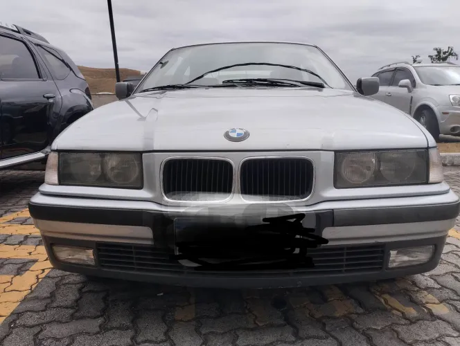 BMW 318I /IA 1.8 16V 1995