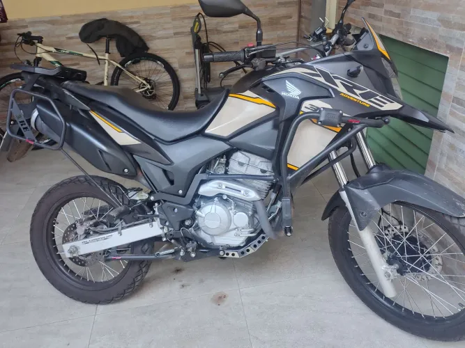 Vende se ou troco por 160 26/27 XRE 2023 zera